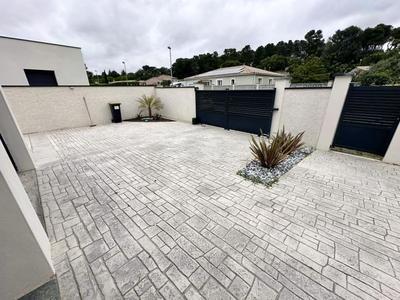 Villa - 128 m² - 4 pièces