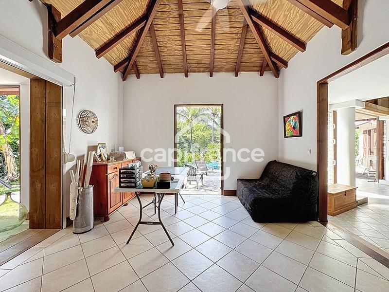 Villa - 280 m² - 8 pièces