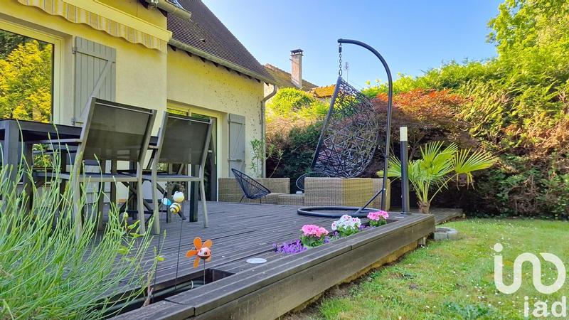 Maison - 210 m² - 7 pièces