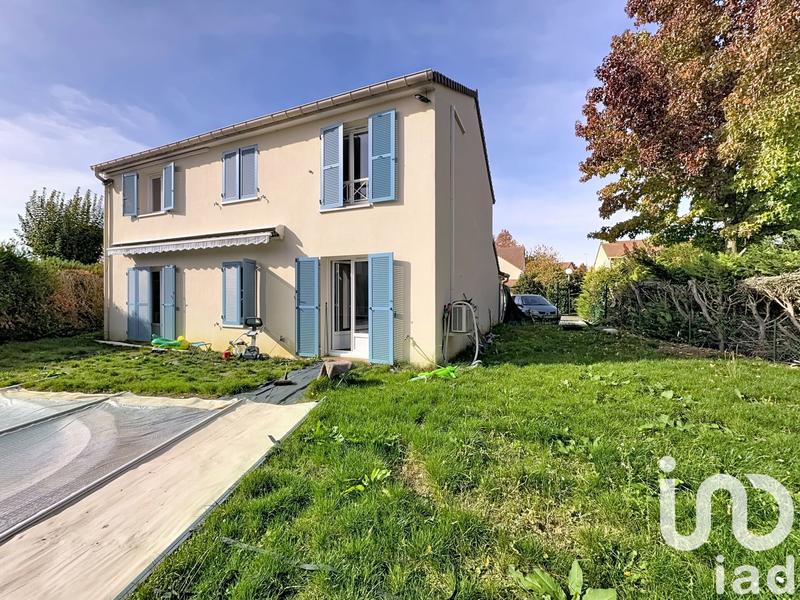 Maison - 141 m² - 6 pièces