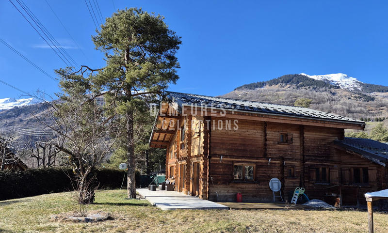 Châlet - 157 m² - 6 pièces