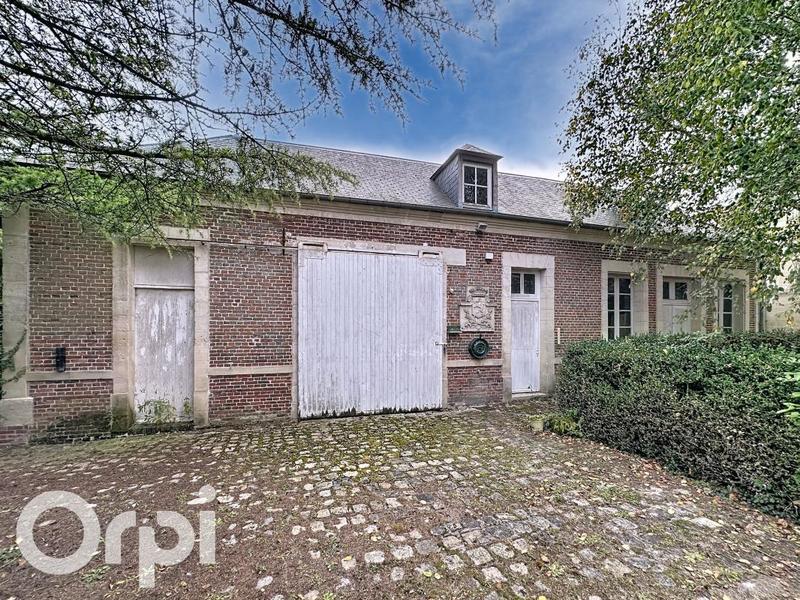 Maison - 246 m² - 7 pièces
