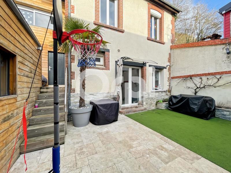 Maison de ville - 98 m² - 5 pièces