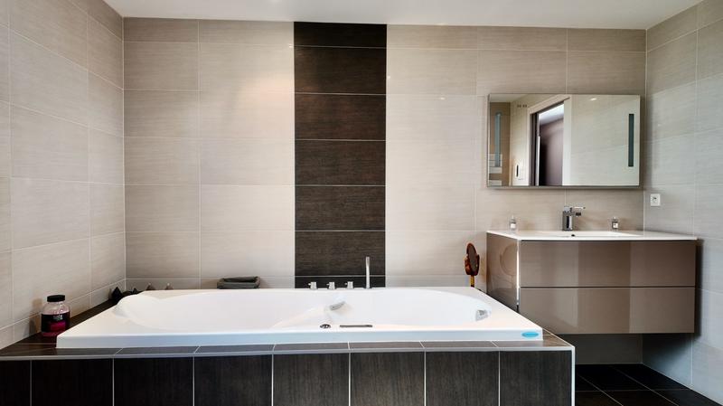 Maison - 178 m² - 8 pièces