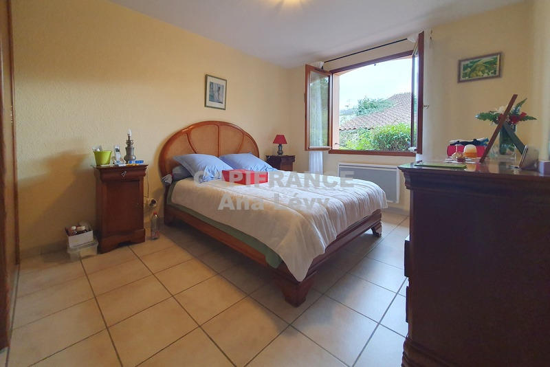 Maison - 120 m² - 4 pièces