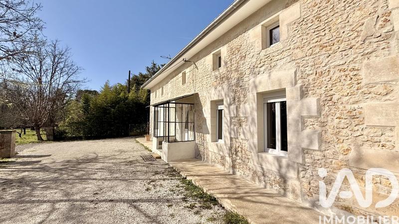 Maison - 212 m² - 8 pièces