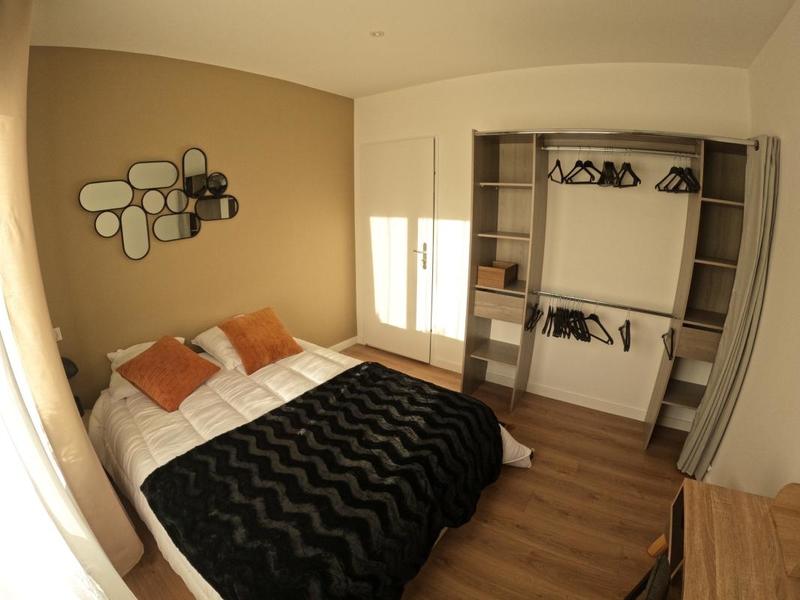 Chambre - 234 m² - 1 pièce