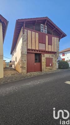Maison de village - 276 m² - 10 pièces
