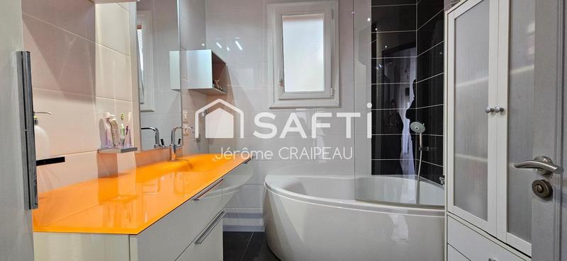 Maison - 130 m² - 7 pièces