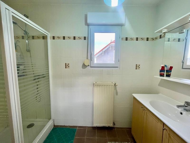 Maison de ville - 171 m² - 9 pièces