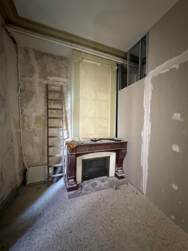 Hôtel particulier - 270 m² - 1 pièce