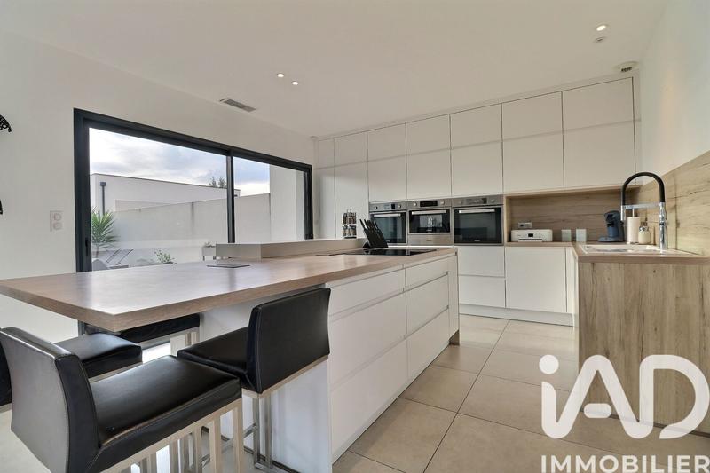 Maison - 147 m² - 5 pièces