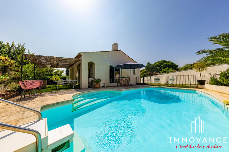 Villa - 122 m² - 4 pièces