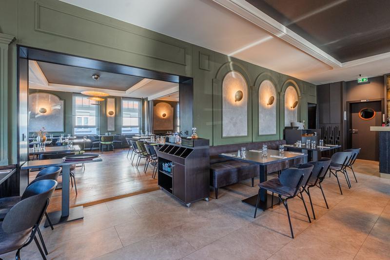 Local d'activités - 400 m² - 8 pièces