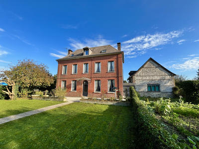 Maison - 276 m² - 5 pièces