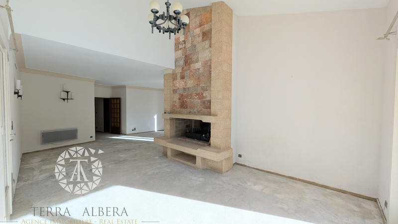 Villa - 157 m² - 5 pièces