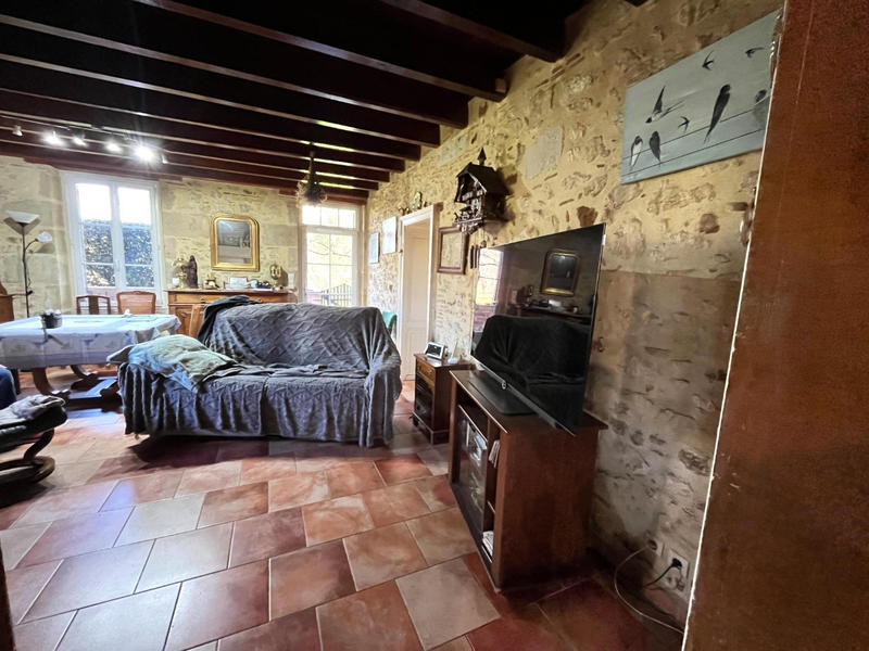 Viager - Maison - 235 m² - 6 pièces