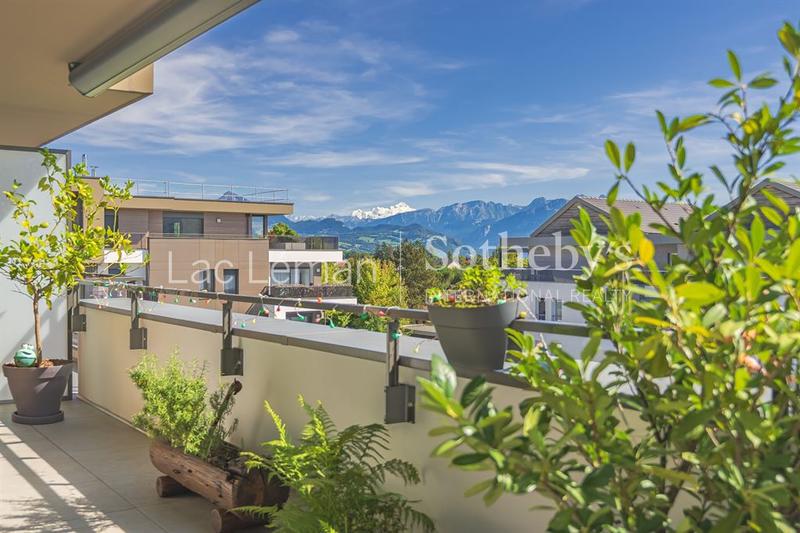 Appartement - 90 m² - 4 pièces