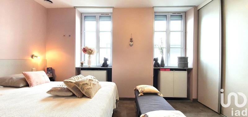 Maison - 258 m² - 8 pièces