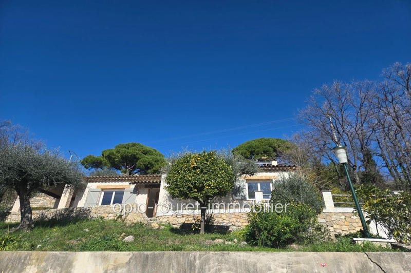 Maison - 98 m² - 3 pièces