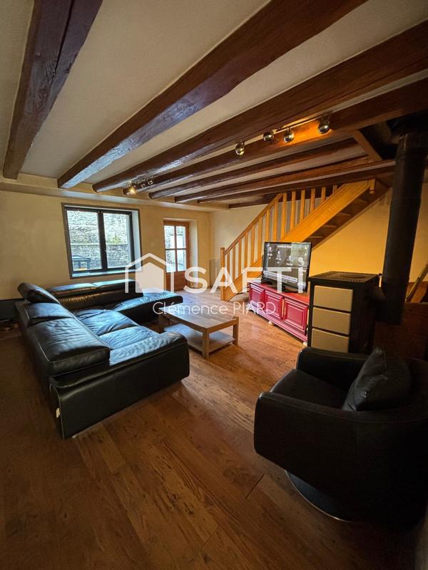 Maison - 143 m² - 10 pièces