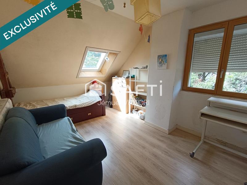 Maison - 278 m² - 10 pièces