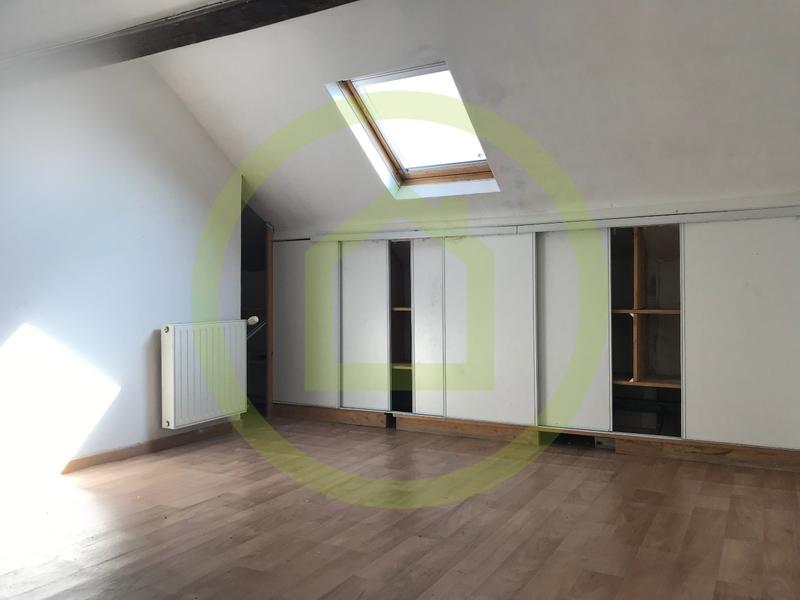 Maison - 85 m² - 5 pièces