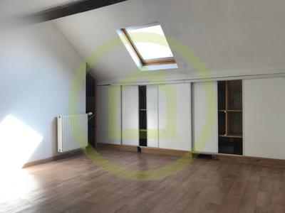 Maison - 85 m² - 5 pièces