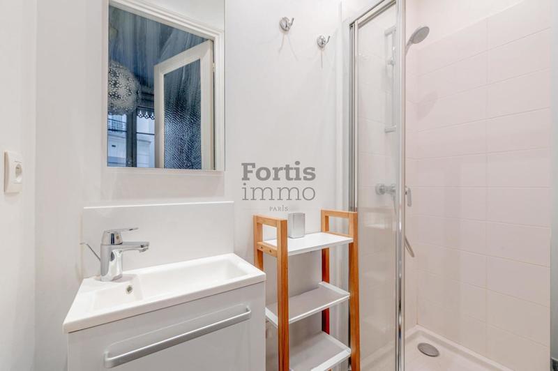 Appartement ancien - 57 m² - 3 pièces