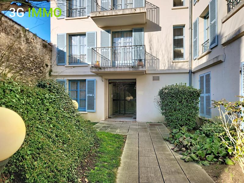 Appartement - 86 m² - 4 pièces