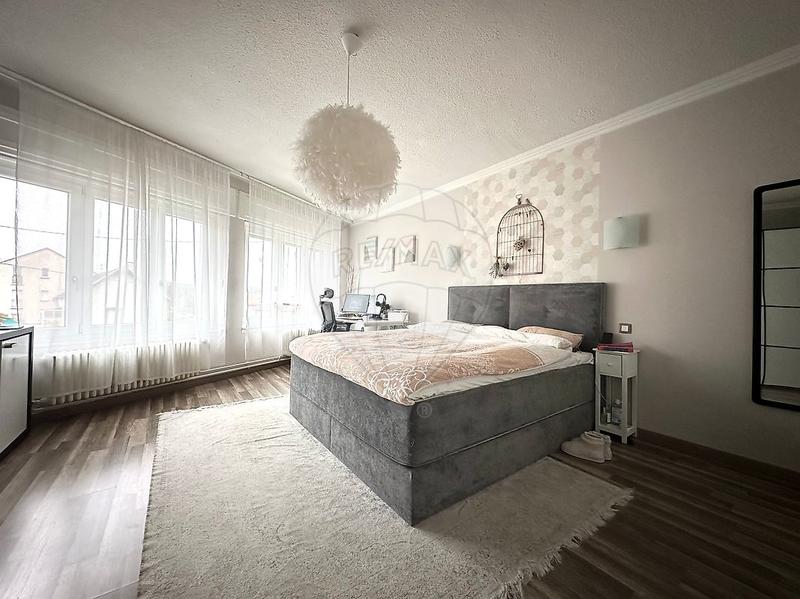 Maison de ville - 178 m² - 5 pièces