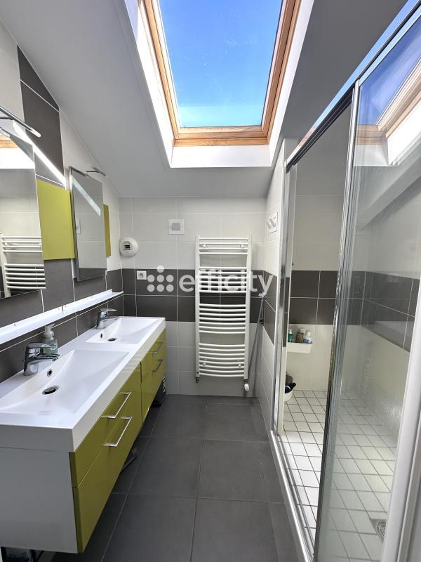 Villa - 139 m² - 5 pièces