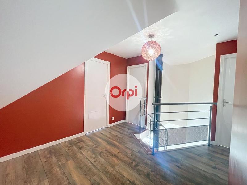 Maison - 121 m² - 5 pièces