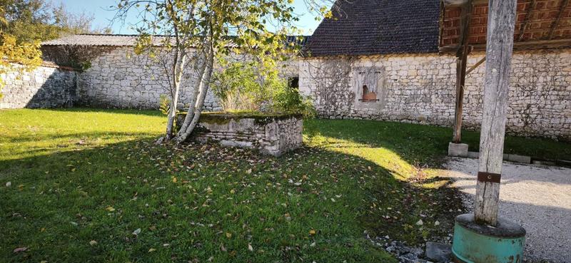 Maison - 223 m² - 10 pièces