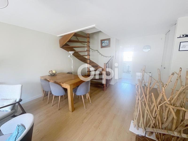 Duplex - 80 m² - 4 pièces