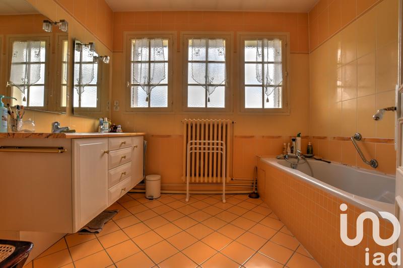 Maison de ville - 277 m² - 10 pièces