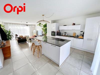 Duplex - 105 m² - 4 pièces