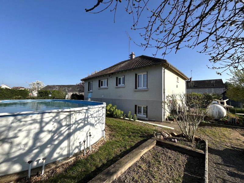 Maison - 85 m² - 5 pièces
