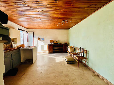 Appartement - 84 m² - 3 pièces