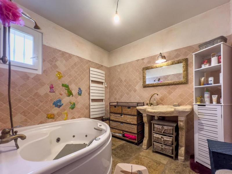 Propriété viticole - 230 m² - 7 pièces