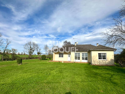 Maison - 95 m² - 6 pièces