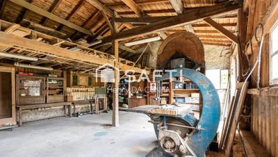 Maison - 180 m² - 7 pièces