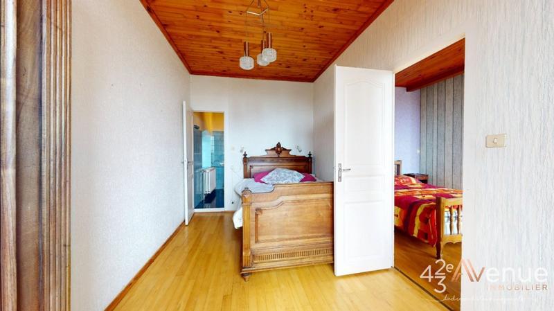 Maison - 145 m² - 7 pièces