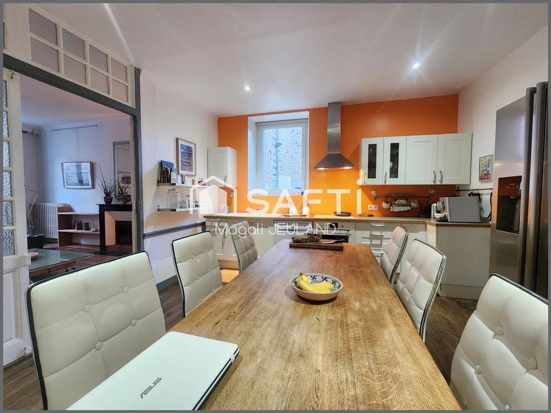 Maison de ville - 133 m² - 7 pièces