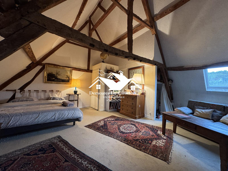 Maison - 259 m² - 6 pièces