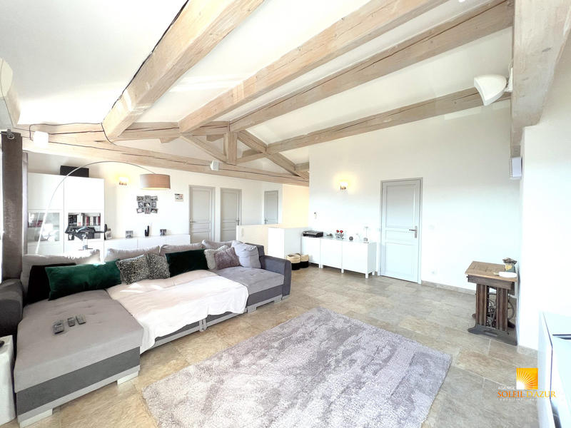 Villa - 210 m² - 7 pièces