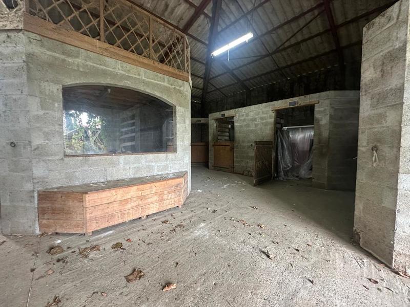 Maison - 200 m² - 7 pièces