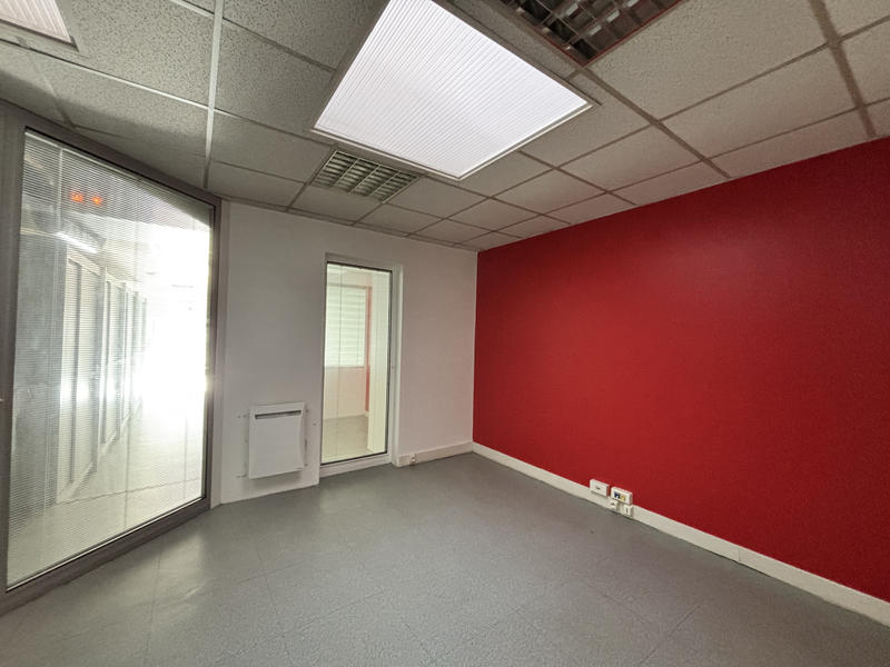 Local commercial - 106 m²