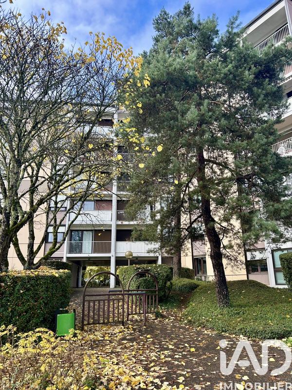 Appartement - 85 m² - 5 pièces