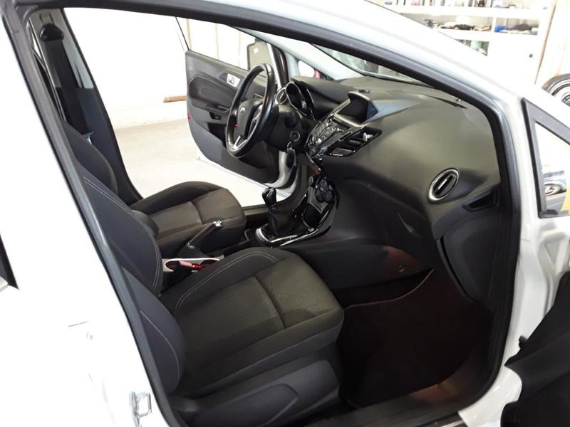 Ford Fiesta 1.0 Ecoboost 100 Cv Titanium